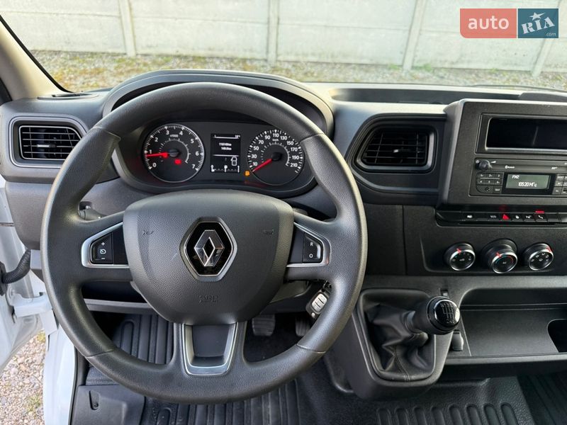 Вантажний фургон Renault Master 2021 в Бердичеві