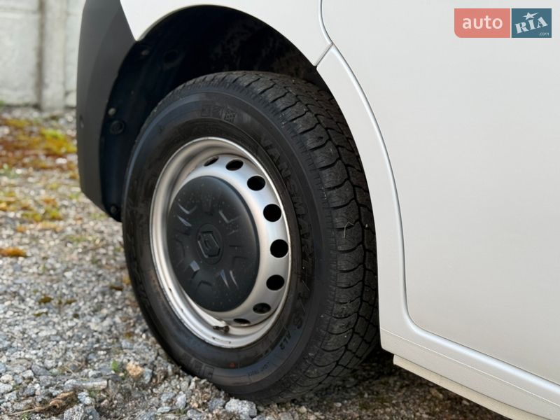 Вантажний фургон Renault Master 2021 в Бердичеві