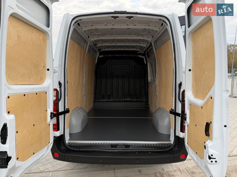 Вантажний фургон Renault Master 2019 в Дубні