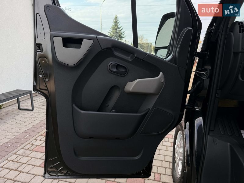 Мікроавтобус Renault Master 2017 в Луцьку фото 73 Мікроавтобус Renault Master 2017 в Луцьку