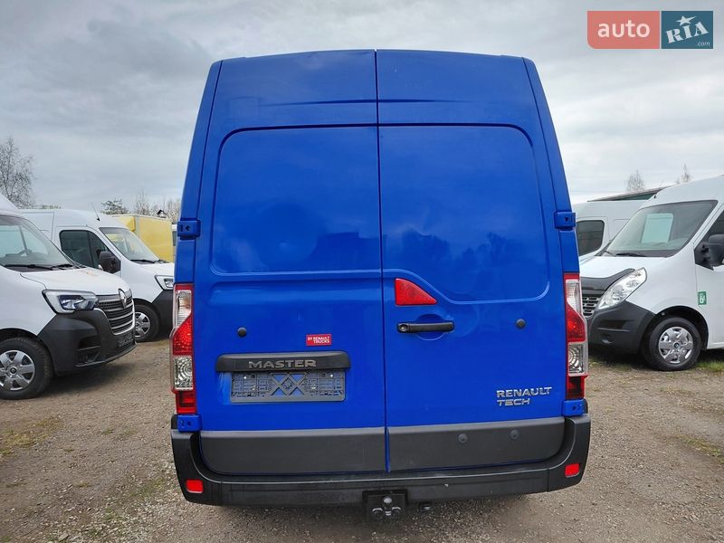 Грузовой фургон Renault Master 2017 в Ивано-Франковске
