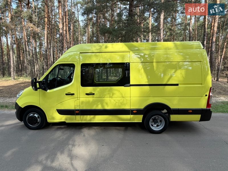 Вантажний фургон Renault Master 2016 в Києві