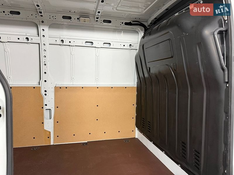 Грузовой фургон Renault Master 2021 в Полтаве фото 16 Грузовой фургон Renault Master 2021 в Полтаве