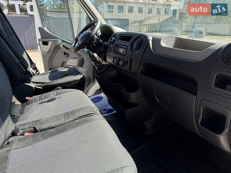 Інші вантажівки Renault Master 2016 в Івано-Франківську