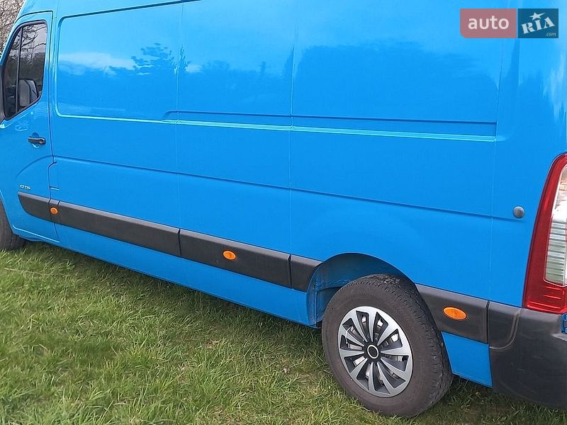 Грузовой фургон Renault Master 2014 в Чернигове