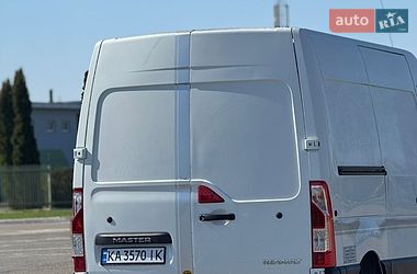 Вантажний фургон Renault Master 2017 в Києві