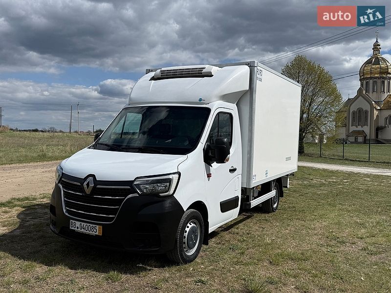 Renault Master 2021