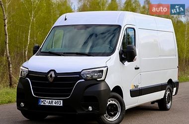 Вантажний фургон Renault Master 2022 в Трускавці