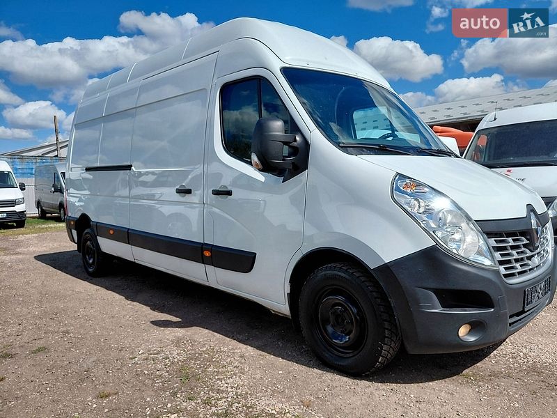 Грузовой фургон Renault Master 2015 в Ивано-Франковске