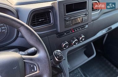 Вантажний фургон Renault Master 2021 в Дніпрі