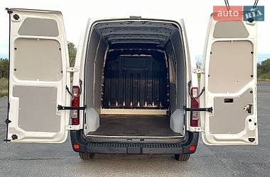 Вантажний фургон Renault Master 2021 в Дніпрі