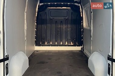 Вантажний фургон Renault Master 2021 в Дніпрі