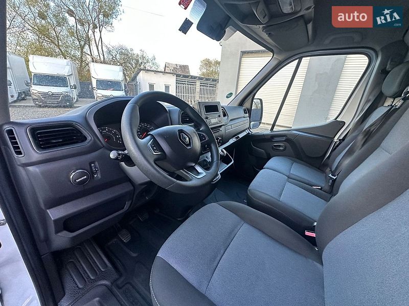 Вантажний фургон Renault Master 2022 в Ковелі