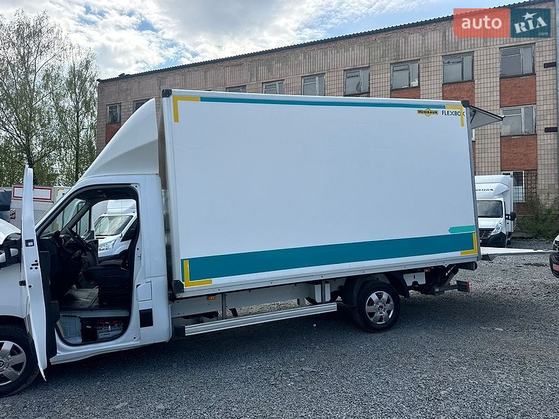 Інші вантажівки Renault Master 2020 в Рівному