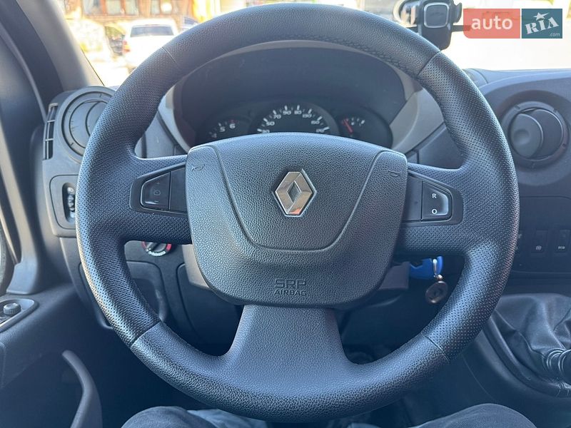 Універсал Renault Master 2015 в Луцьку