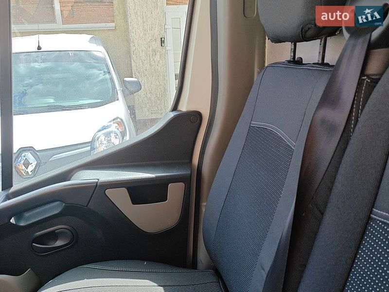 Микроавтобус грузовой (до 3,5т) Renault Master 2015 в Полтаве фото 24 Микроавтобус грузовой (до 3,5т) Renault Master 2015 в Полтаве