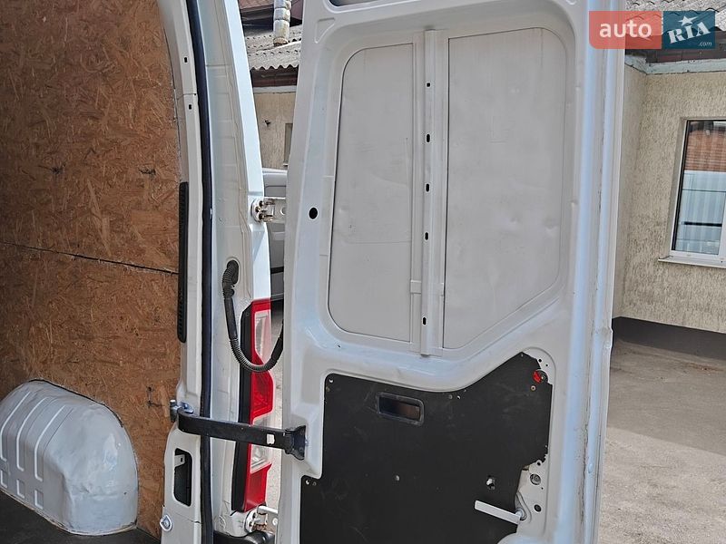 Микроавтобус грузовой (до 3,5т) Renault Master 2015 в Полтаве фото 33 Микроавтобус грузовой (до 3,5т) Renault Master 2015 в Полтаве