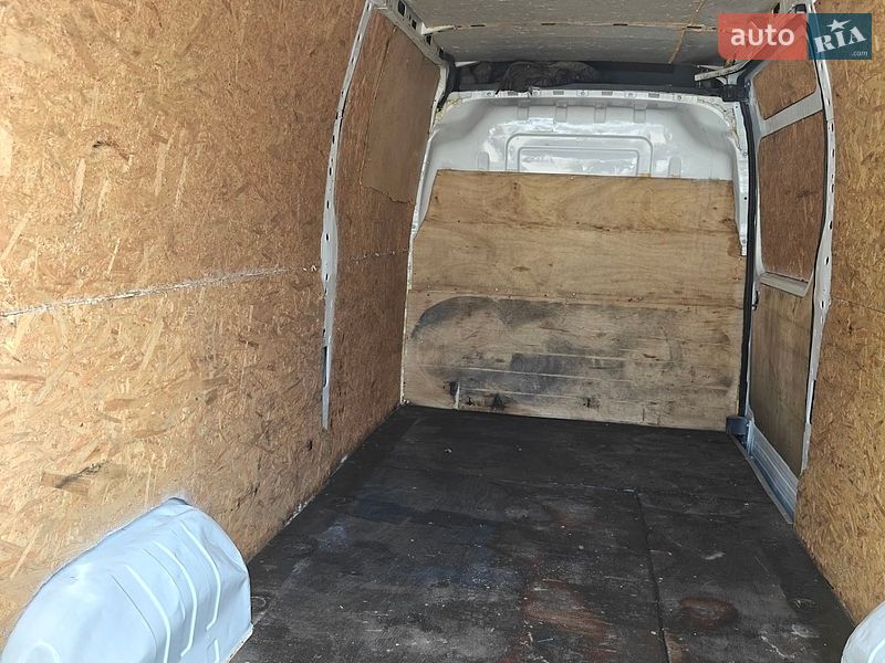 Микроавтобус грузовой (до 3,5т) Renault Master 2015 в Полтаве фото 31 Микроавтобус грузовой (до 3,5т) Renault Master 2015 в Полтаве
