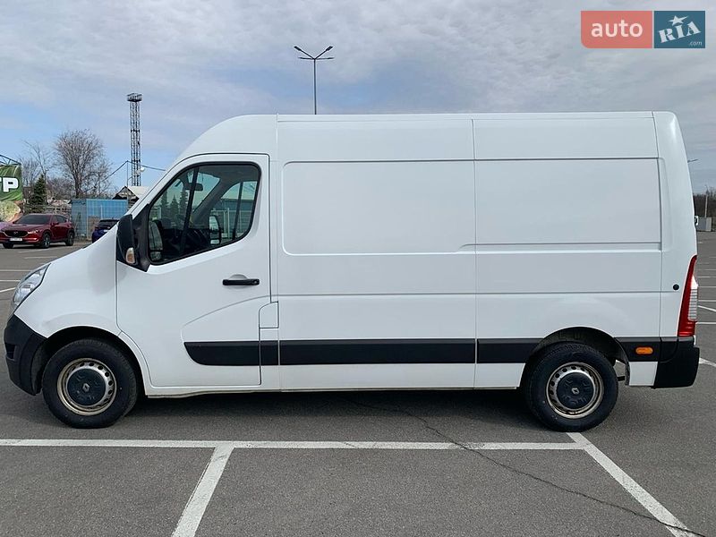 Вантажний фургон Renault Master 2019 в Дніпрі