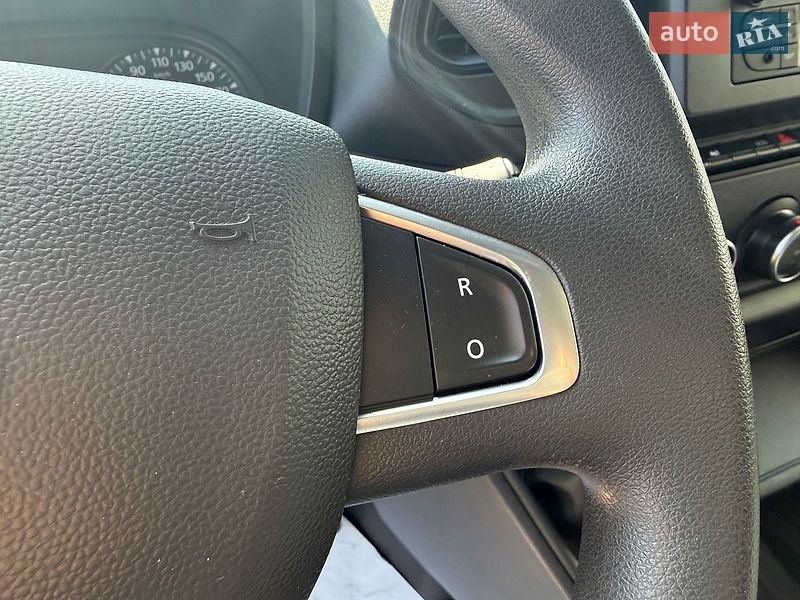 Вантажний фургон Renault Master 2022 в Одесі