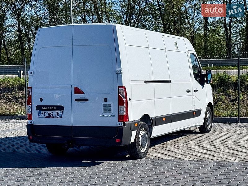 Вантажний фургон Renault Master 2021 в Рівному