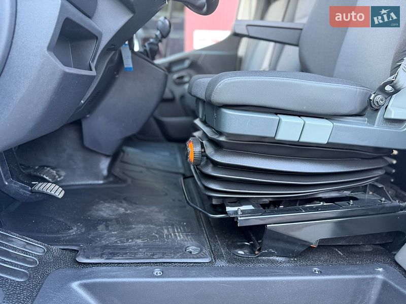 Грузовой фургон Renault Master 2020 в Дубно