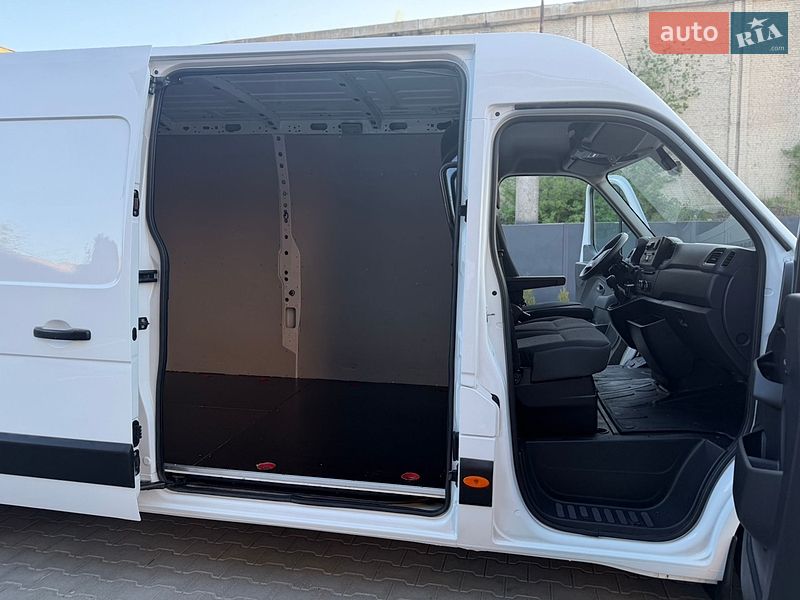 Грузовой фургон Renault Master 2020 в Дубно