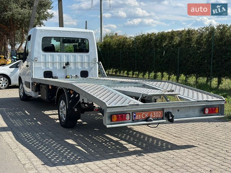 Автовоз Renault Master 2020 в Ужгороде