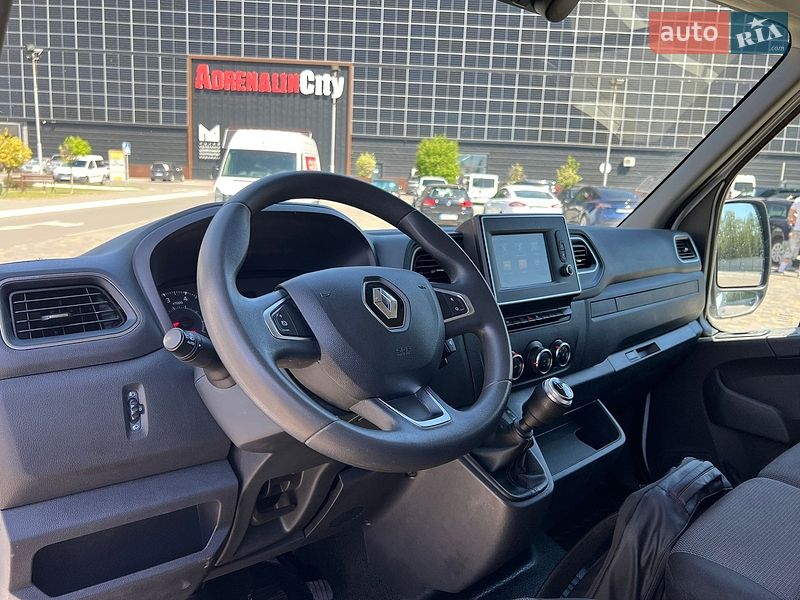 Грузовой фургон Renault Master 2021 в Луцке