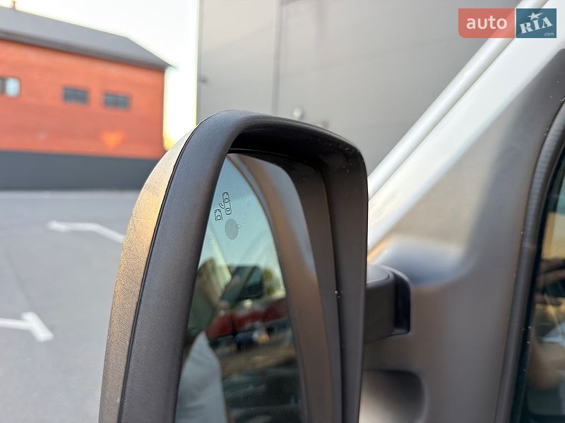Грузовой фургон Renault Master 2021 в Киеве
