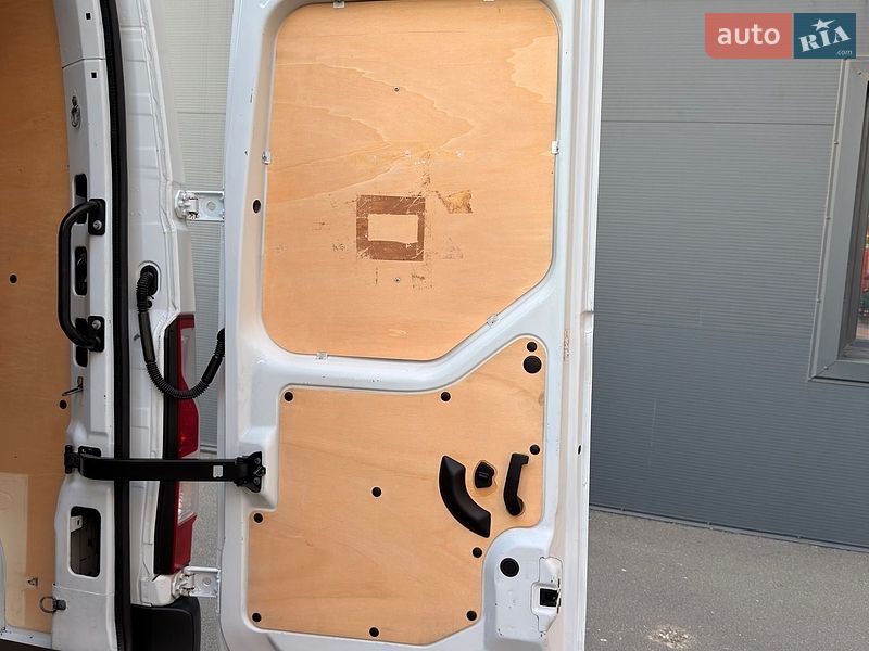 Грузовой фургон Renault Master 2021 в Киеве