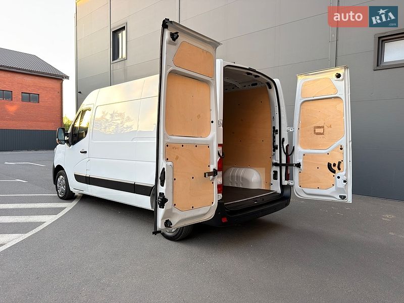 Грузовой фургон Renault Master 2021 в Киеве