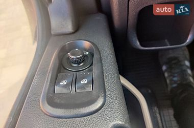 Вантажний фургон Renault Master 2017 в Рівному фото 24 Вантажний фургон Renault Master 2017 в Рівному