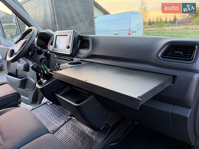 Грузовой фургон Renault Master 2023 в Ковеле