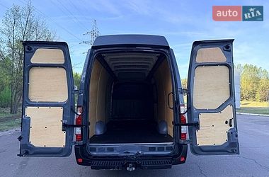 Грузовой фургон Renault Master 2022 в Киеве