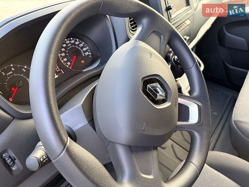 Грузовой фургон Renault Master 2020 в Фастове