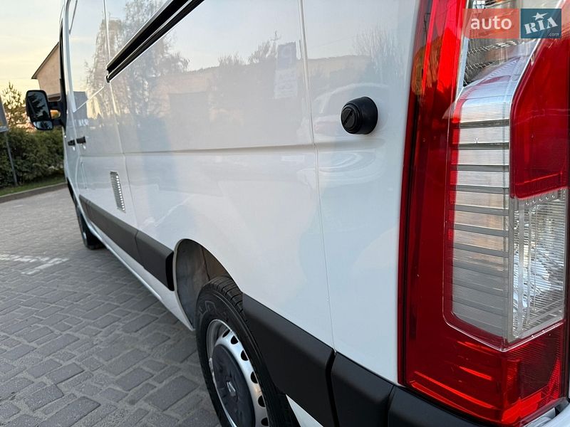 Грузовой фургон Renault Master 2018 в Дубно