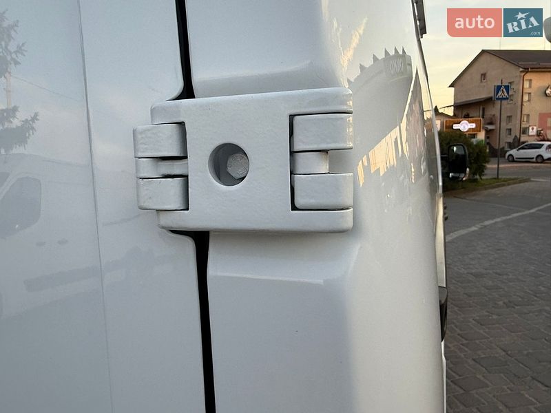 Грузовой фургон Renault Master 2018 в Дубно