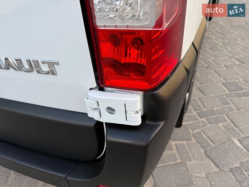 Грузовой фургон Renault Master 2018 в Дубно