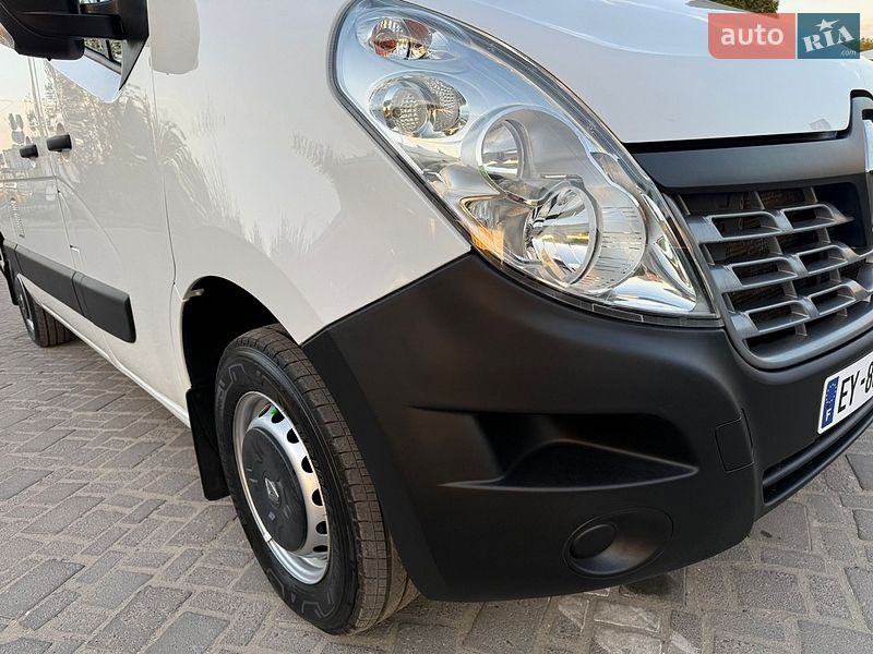 Грузовой фургон Renault Master 2018 в Дубно