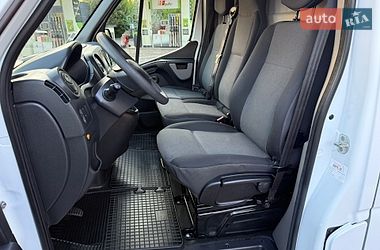 Грузовой фургон Renault Master 2018 в Дубно
