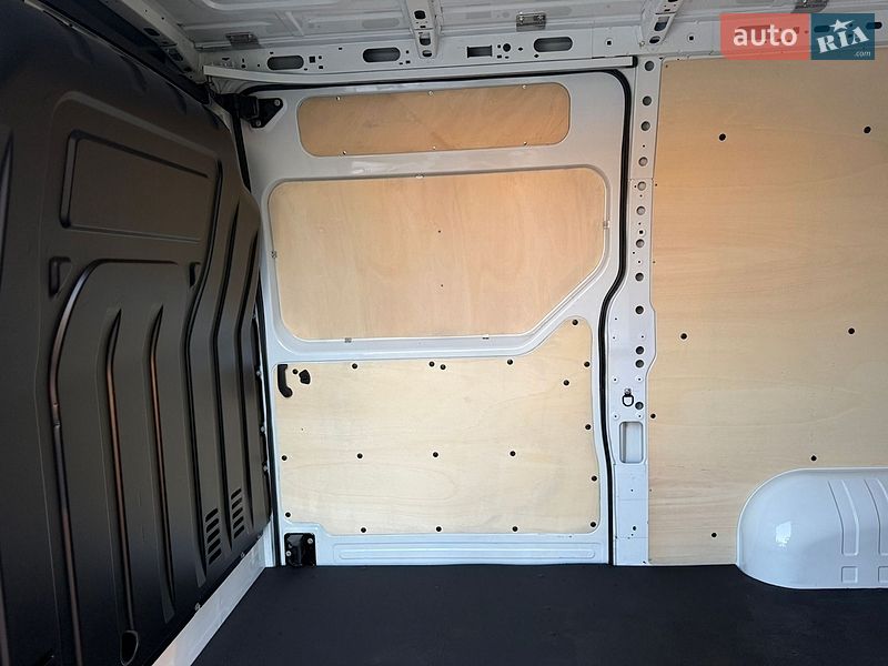 Грузовой фургон Renault Master 2018 в Дубно