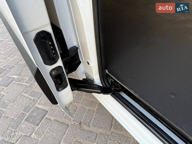Грузовой фургон Renault Master 2018 в Дубно