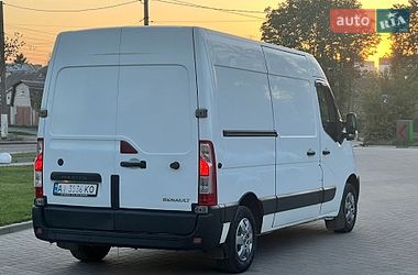 Вантажний фургон Renault Master 2015 в Житомирі