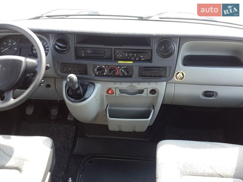 Другие грузовики Renault Master 2009 в Сарнах