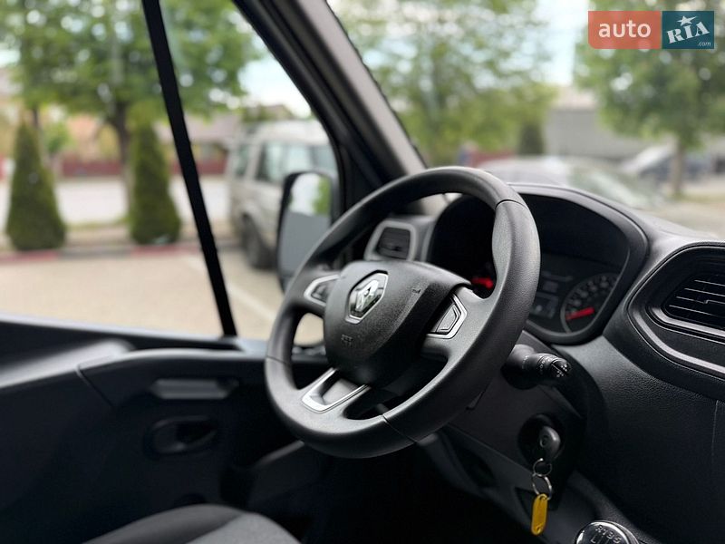 Грузовой фургон Renault Master 2021 в Черновцах