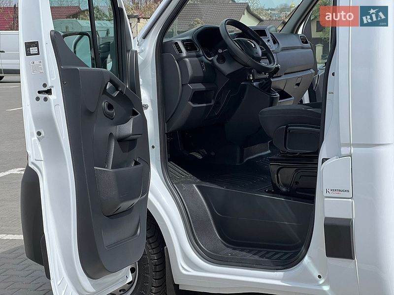Шасси Renault Master 2022 в Дубно