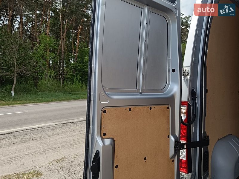 Вантажний фургон Renault Master 2017 в Дубні