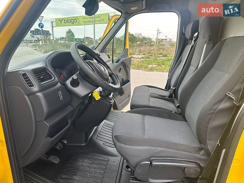 Грузовой фургон Renault Master 2020 в Львове