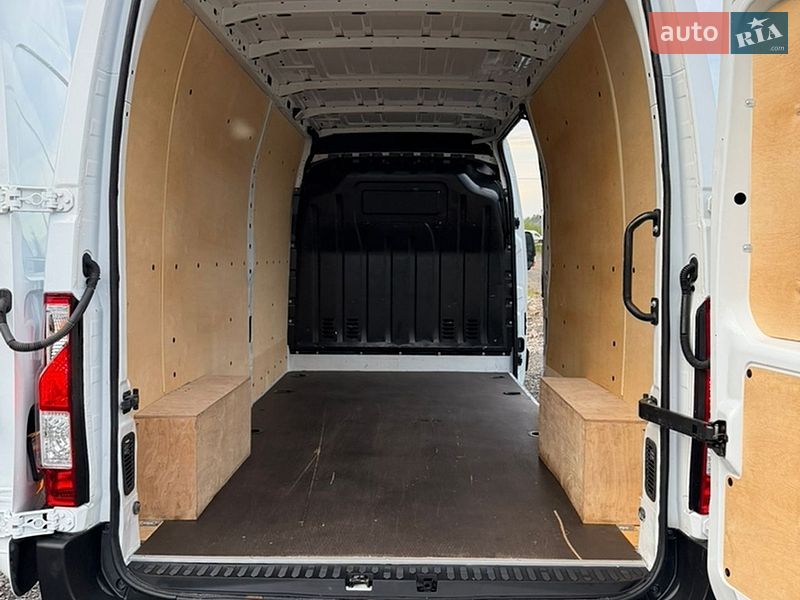 Грузовой фургон Renault Master 2022 в Ковеле